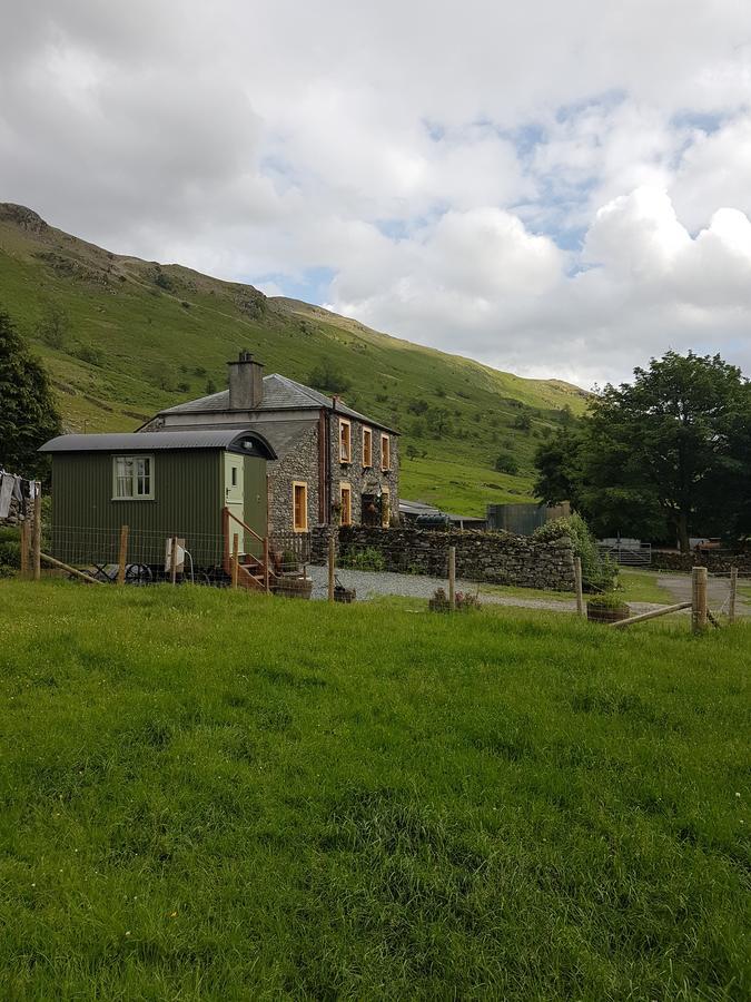 Shepherds Hut Dolly Wagon Keswick  Extérieur photo